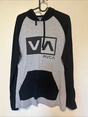 RVCA Men's Gray and Black Hoodie